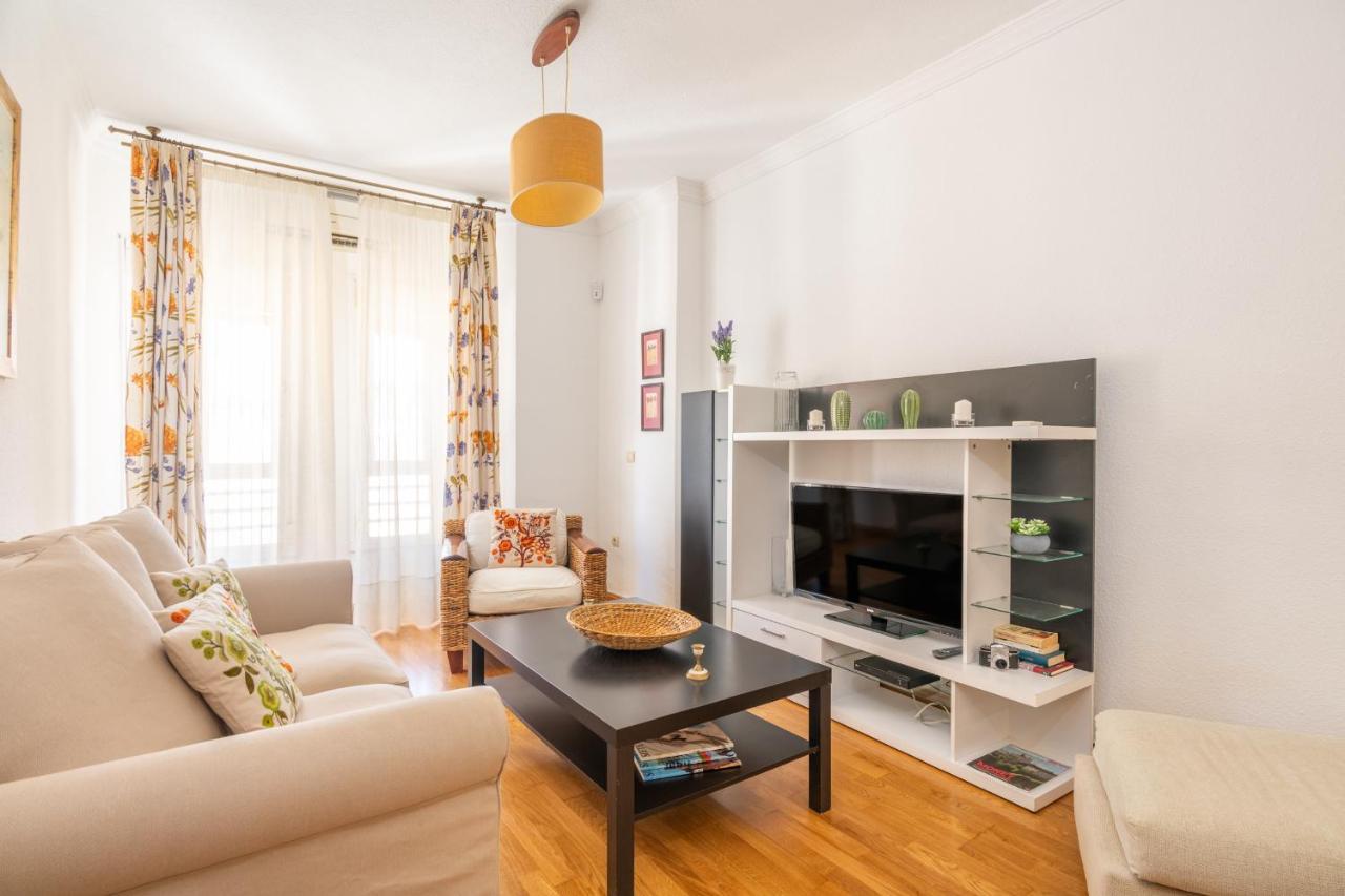 Amplio Apartamento Universidad By Renthas มาลากา ภายนอก รูปภาพ