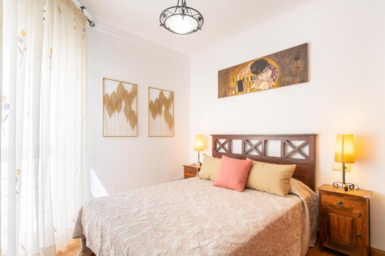 Amplio Apartamento Universidad By Renthas มาลากา ภายนอก รูปภาพ